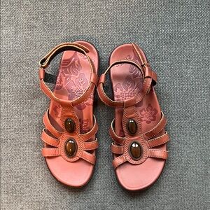 Taos Footwear Tan Strappy Sandals with Gem Detail